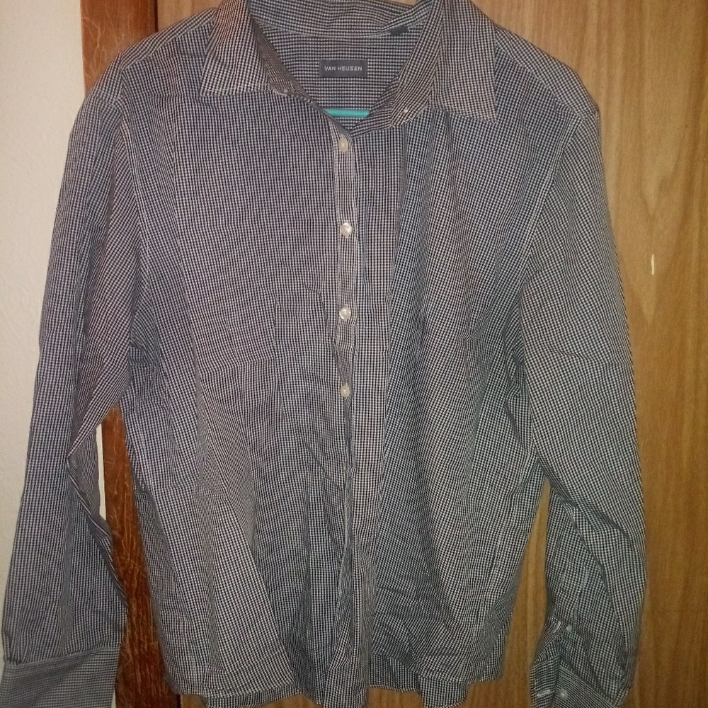 Long sleeve button up